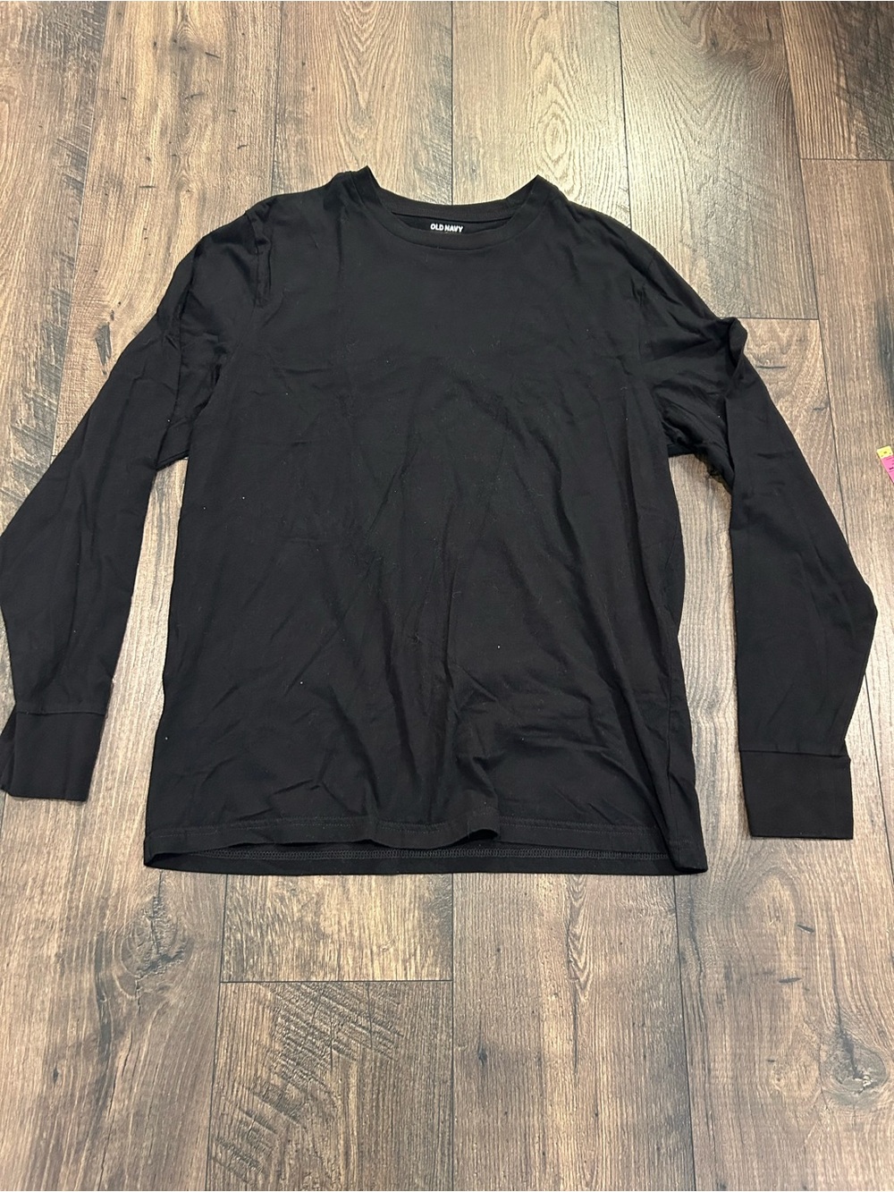 Old Navy Men’s Medium Black Long-Sleeve Crew Tee